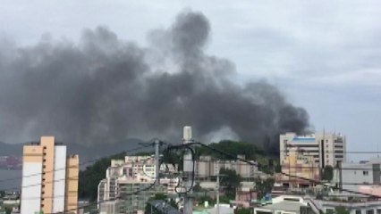 부산 사찰에서 불...인명 피해 없어 / YTN