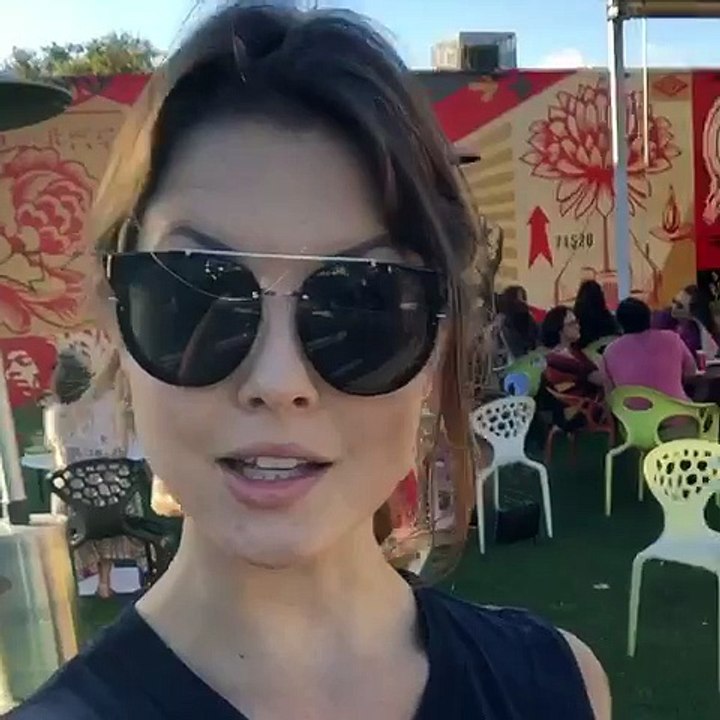 Amanda Cerny Vine (19)