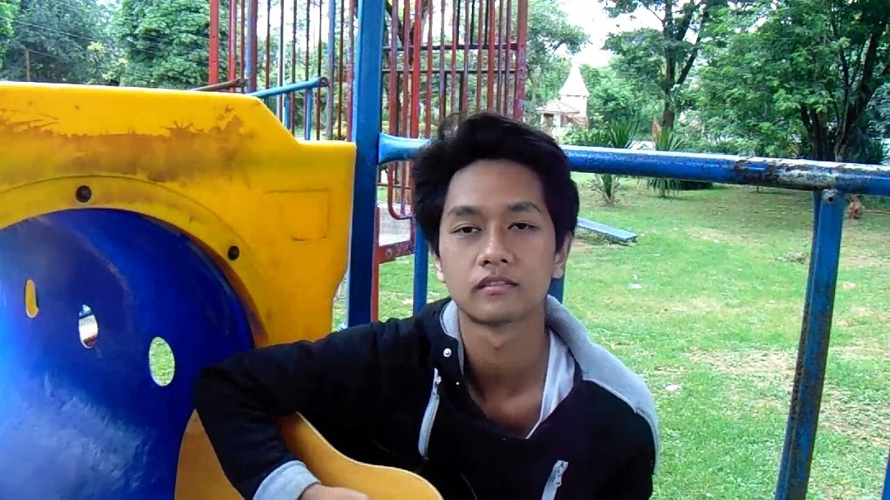 เกิดมาเพื่อคู่กัน - ชายกลาง (การ ไชยการ)