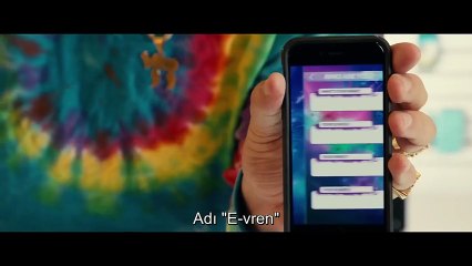 Durumunu Güncelle Altyazılı Fragman