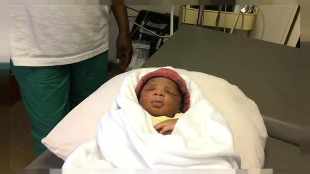 الأمل يولد من رحم المعاناة أحيانا.. ولادة الطفل معجزة على متن سفينة إغاثة قادمة من ليبيا