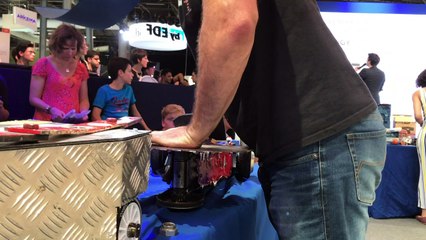 Paris: des robots "tueurs" se battent au salon Vivatech