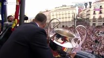 Cristiano se dirige a la afición en la Puerta del Sol