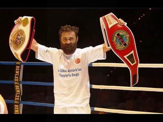 Şampiyon Boksör Ünsal Arık'tan Muharrem İnce'ye Atatürk mesajı