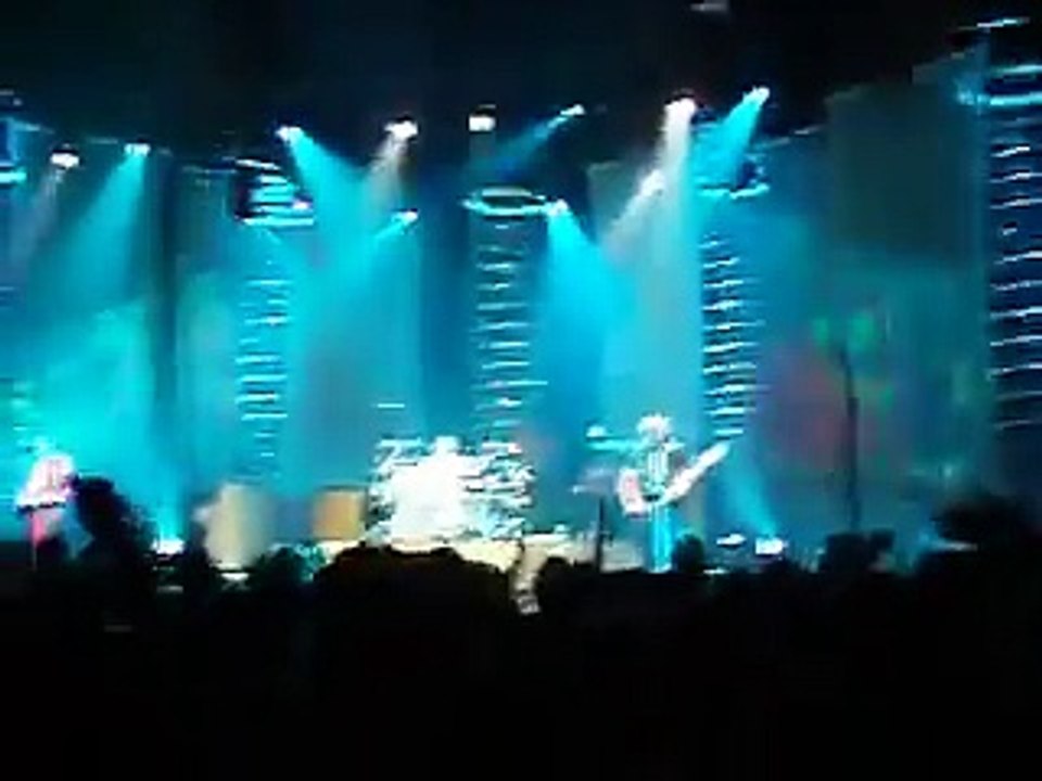 Muse - Stockholm Syndrome, New York Hammerstein Ballroom, 08/03/2006