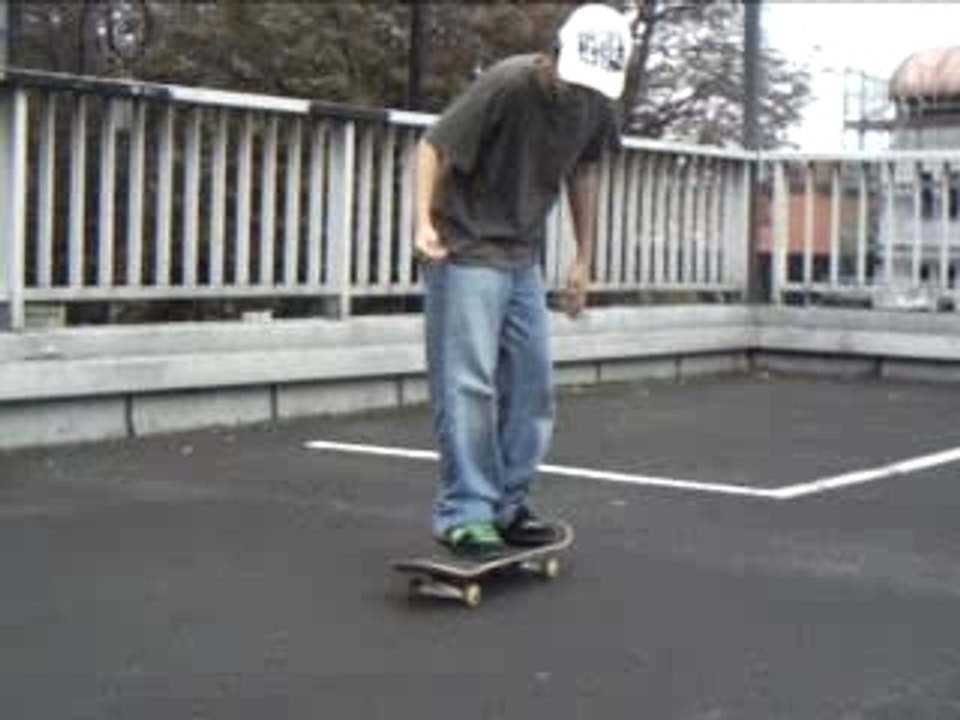 heelflip
