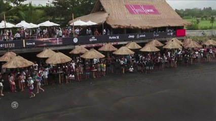 Les meilleurs moments de la série entre M. February et W. Carmichael (Corona Bali Protected) - Adrénaline - Surf