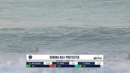 Les meilleurs moments de la série entre A. De Souza, S. Zietz et Y. Dora (Corona Bali Protected) - Adrénaline - Surf