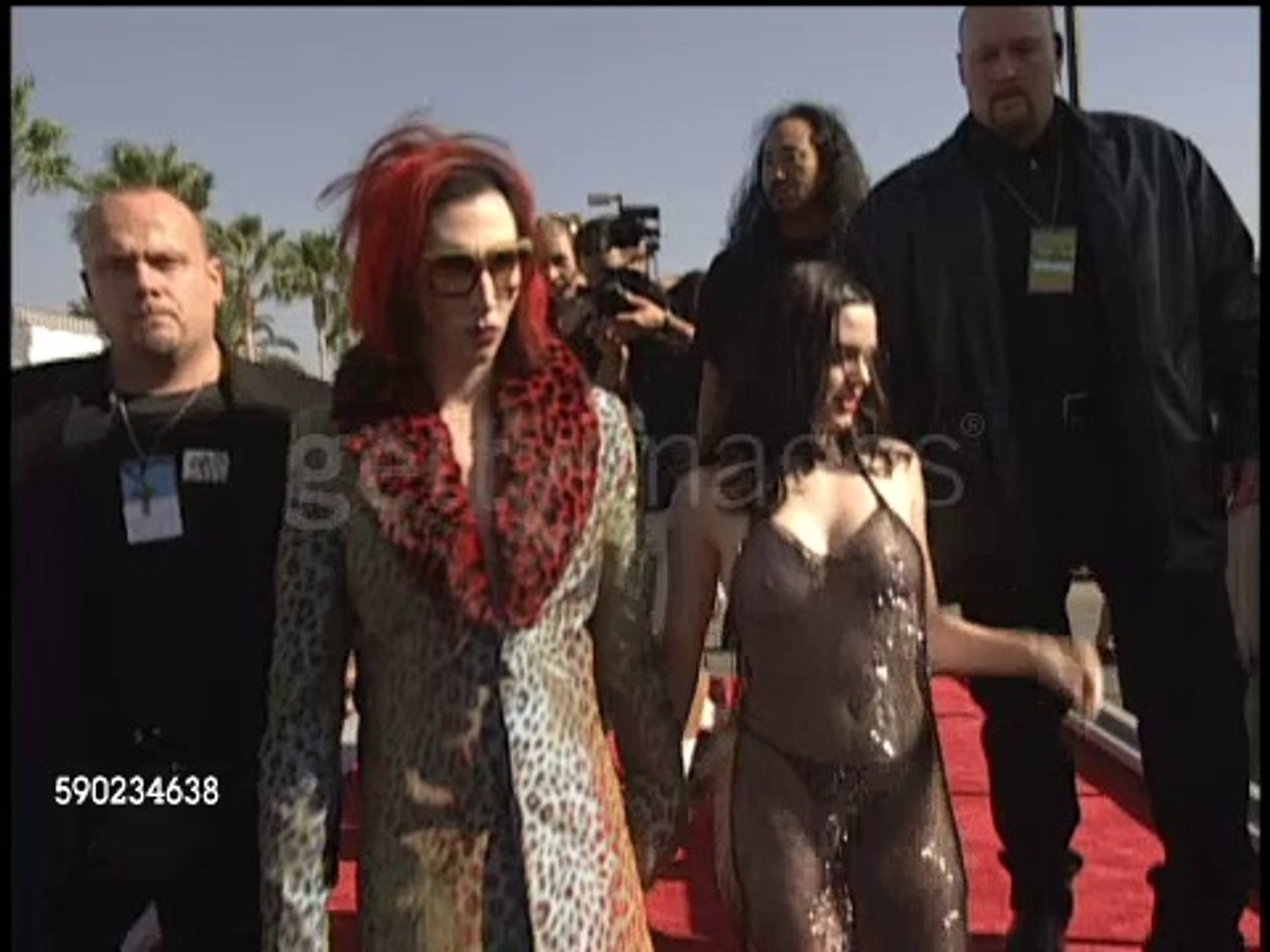 rose mcgowan and marilyn manson at mtv awards