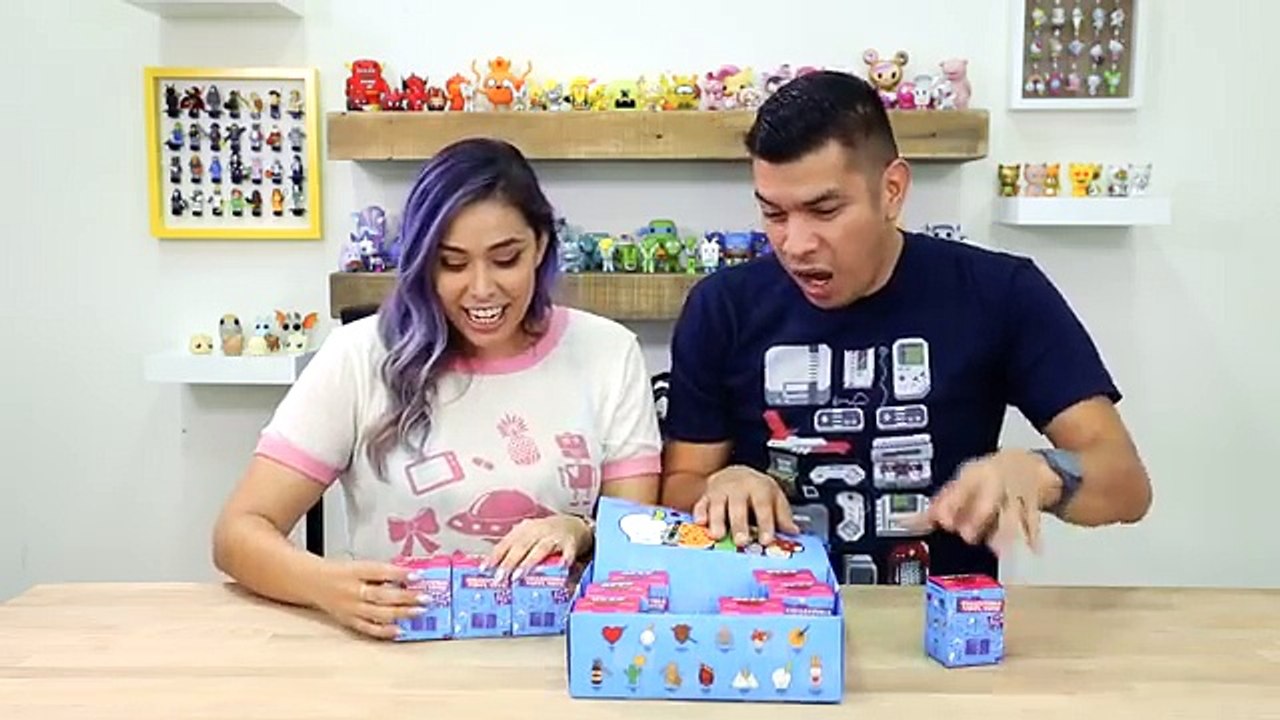 Kidrobot BFFS Love Hurts Series 3! Blind Box Opening!