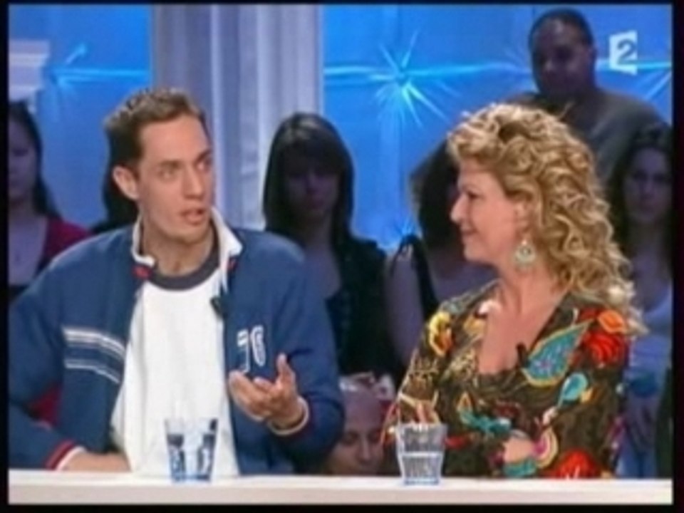 Grand Corps Malade chez Ardisson Tout Le Monde En Parle 08-0