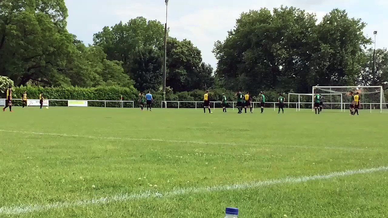 Le 2-0 sur coup-franc de Gaetan Rousseau contre St-Aubin le Cloud !