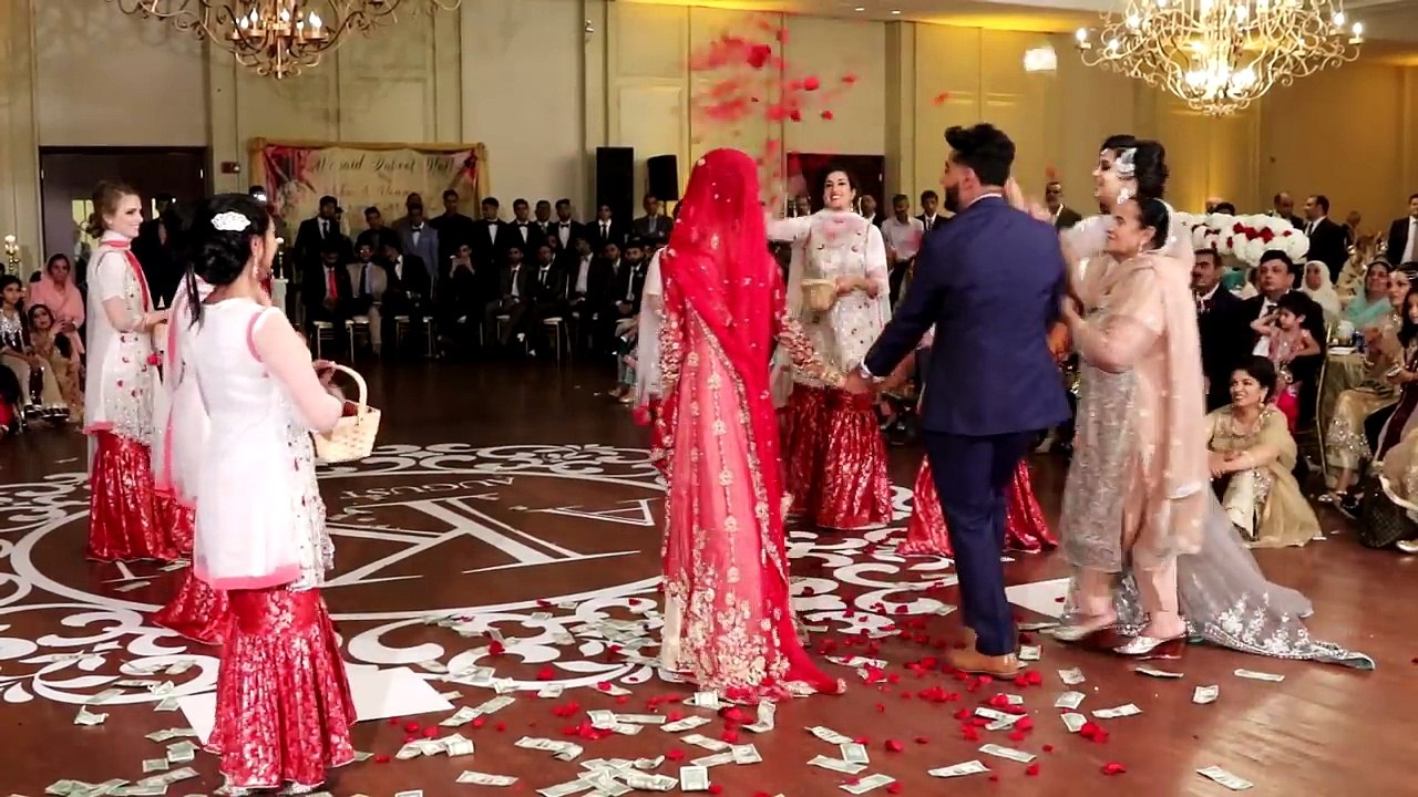 Surprise Pakistani Wedding Performance By My Brother full hd