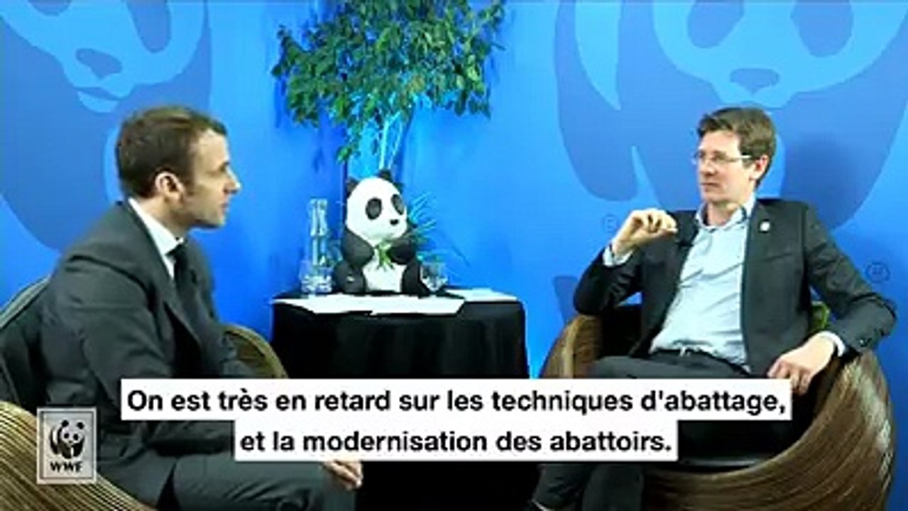 Emmanuel Macron : "on est très en retard sur le...