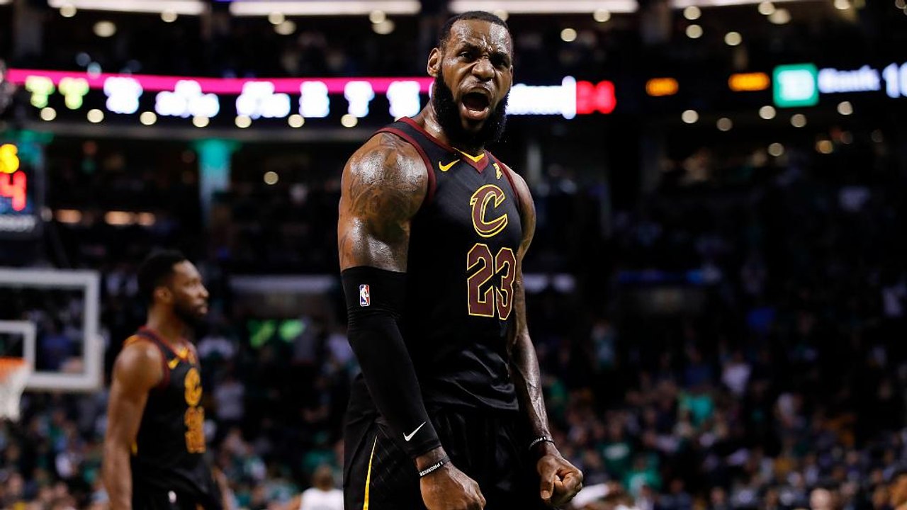 NBA: un mostruoso LeBron James trascina i Cavs in finale