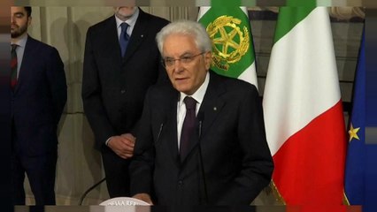 Cottarelli atteso al Colle oggi, M5S e Lega furiosi invocano impeachment e voto