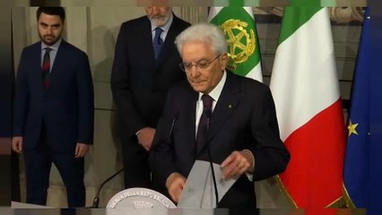Italy in crisis as President vetoes key government nomination