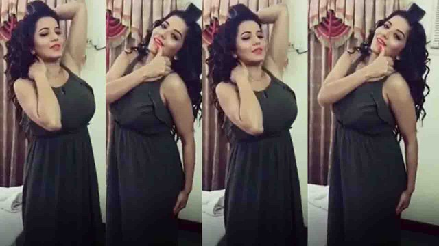 Monalisa DANCES on DEEPIKA Padukone & RANVEER Singh 's song; Watch Video। FilmiBeat