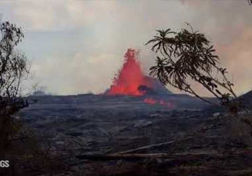 Fast-Flowing Lava Prompts New Evacuation Near Hawaii Fissure