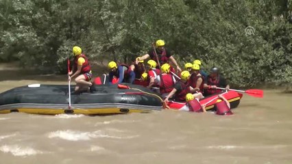 Sansa Deresi'nde Heyecan Dolu Rafting Etkinliği (2)