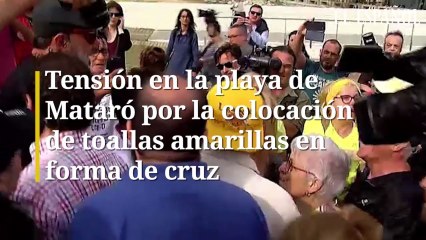 Tensión en la playa de Mataró por la colocación de toallas amarillas en forma de cruz