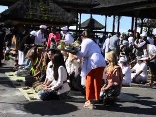 AFP: Miss World contestants visit temple in Bali, Indonesia
