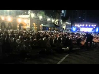 MMOTV: Muslim masses invoke Allah’s blessings for better 2015 in New Year countdown (Part 1)