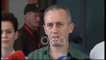 Ora News - Drejtori i Spitalit: Gazetari dhe policët e plagosur në gjendje të mirë