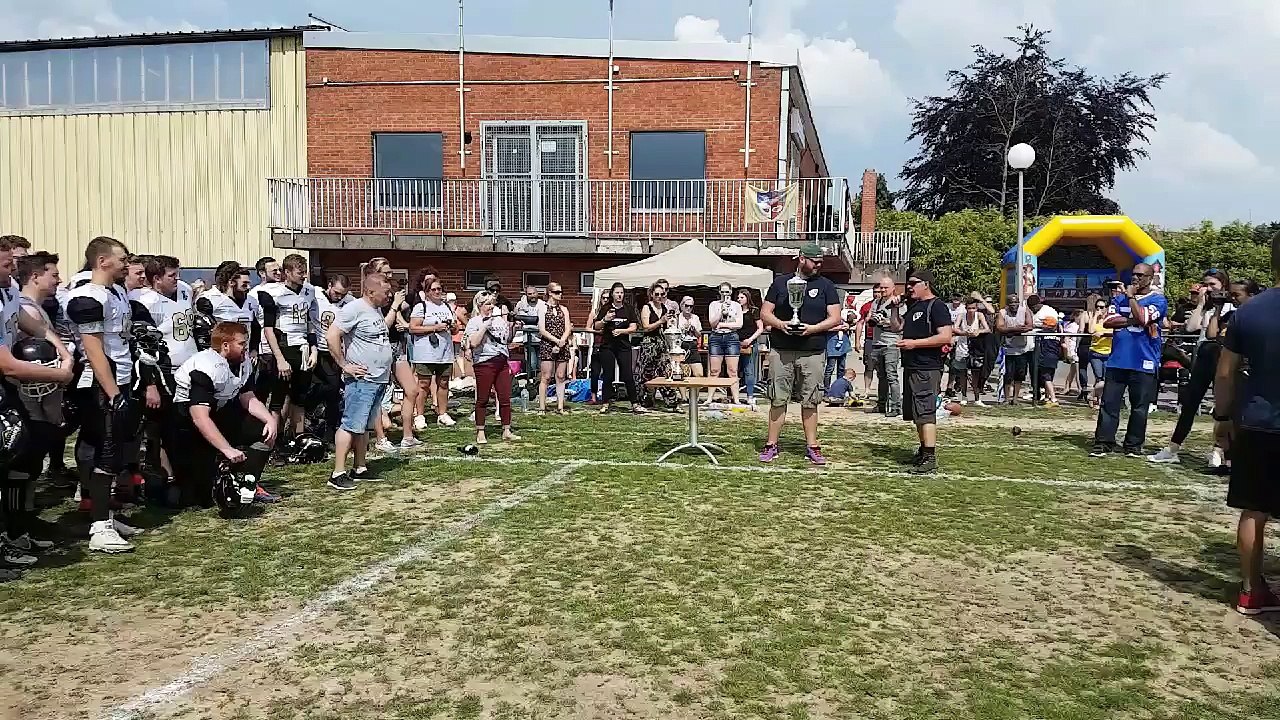 knights Mons 1 foot américain champion de d3