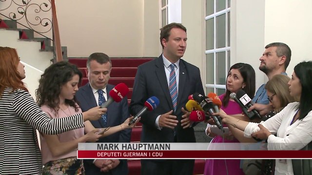 Hauptmann: Të hapen negociatat - News, Lajme - Vizion Plus