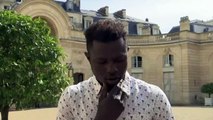 مهاجر مالي انقذ طفلا سيمنح الجنسية الفرنسية