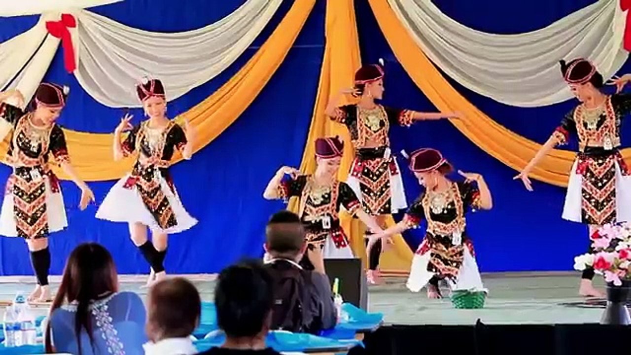 Hmong oroville new year new-new (nkauj hmoob hli xiab)