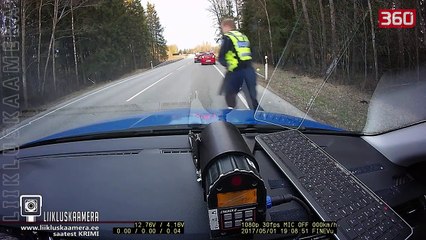 Nuk iu bind rregullave të qarkullimit rrugor, shikoni mënyrën e veçante sesi polici ndalon kriminelin (360video)