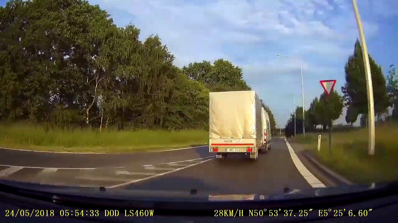 Un automobiliste victime d'un road rage entre une camionnette et une autre voiture !