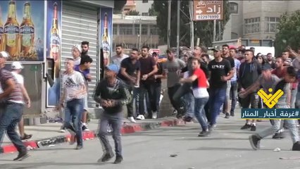 الفلسطينيون يتصدون لقوات الاحتلال في مخيم الامعري بالضفة الغربية