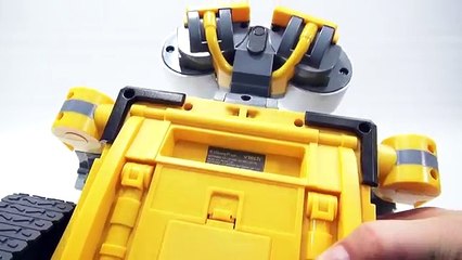 Disney Pixar Wall-E VTech Laptop Computer Game, Eve Plays Along