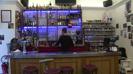 Menos um milhão de fumantes na França