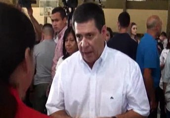 Presidente paraguayo Horacio Cartes renunció al cargo para asumir el puesto de Cenador