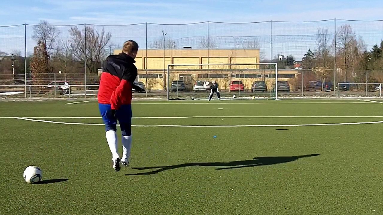 Best Free Kicks Montage - Vol.21 - Bale vs Neymar Shots by freekickerz