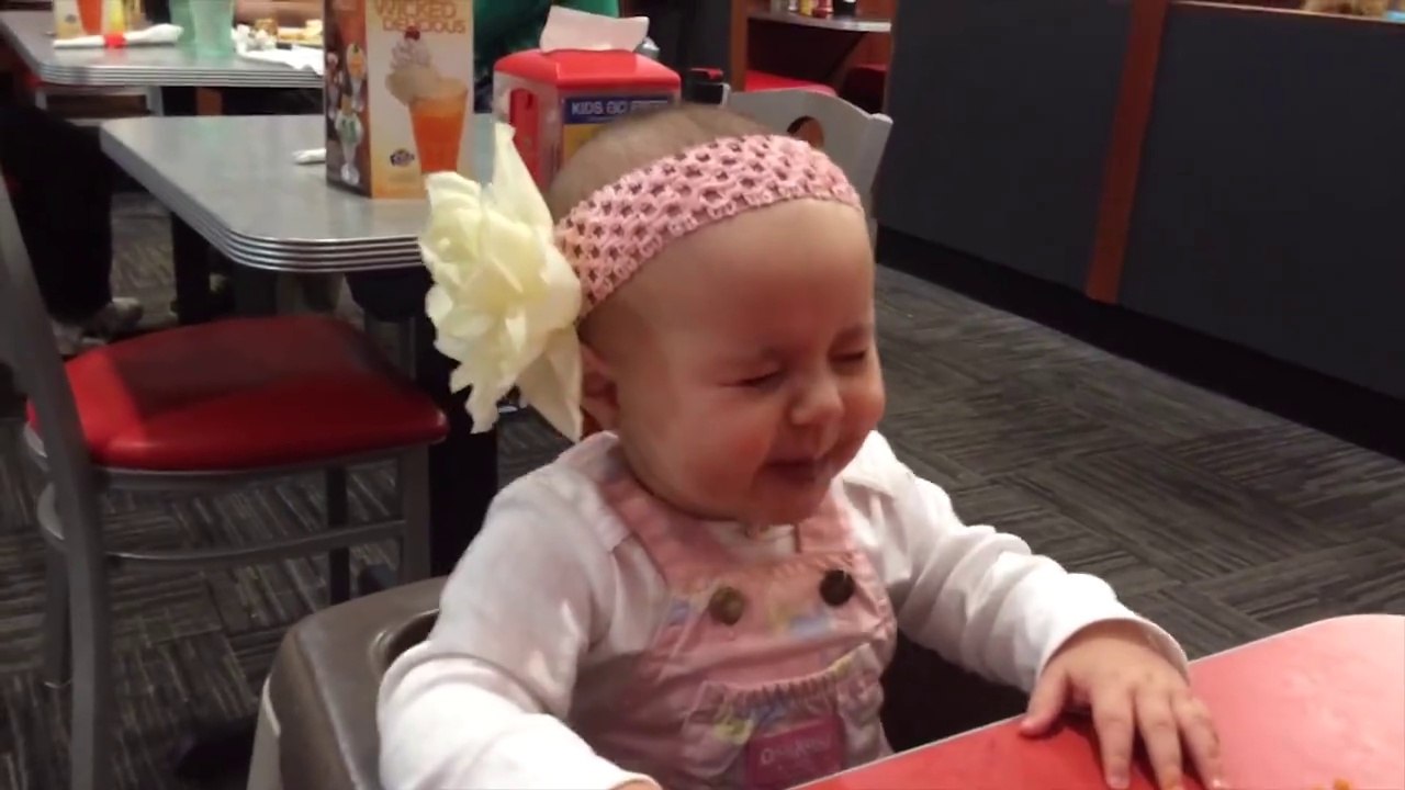 the curiosity of babies ice cream ☺☺