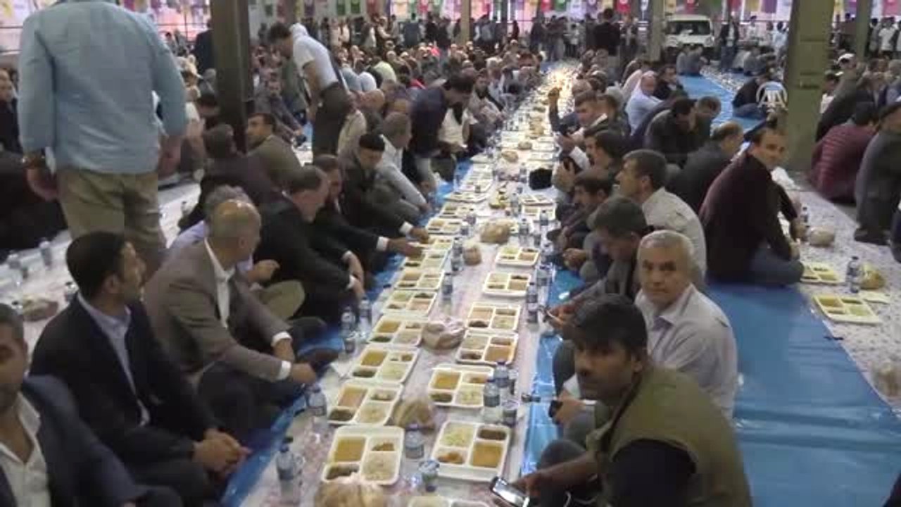 Hdp Eş Genel Başkanı Sezai Temelli - Bursa