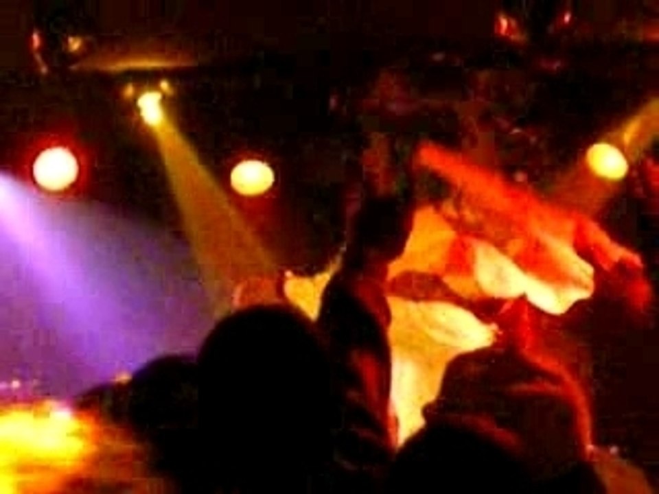 FEFE TYPICAL LIVE IN PARIS GLAZART 2007