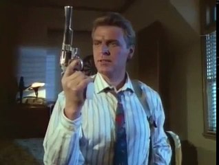 SledgeHammer S02E15 Sledge Rattle n Roll Full (no canned laughter)