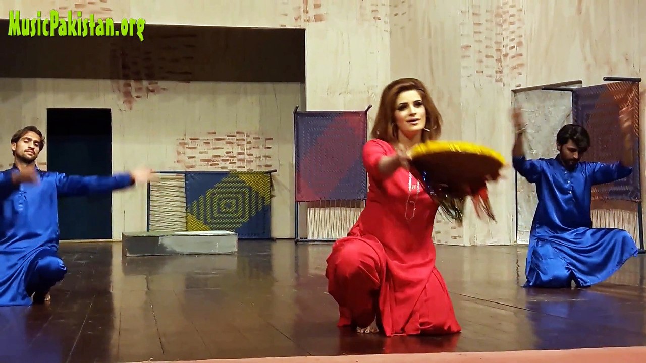 Khoobsurat Kaif - Ve Main Gin Gin Taare 2018 New Hot Mujra Dance