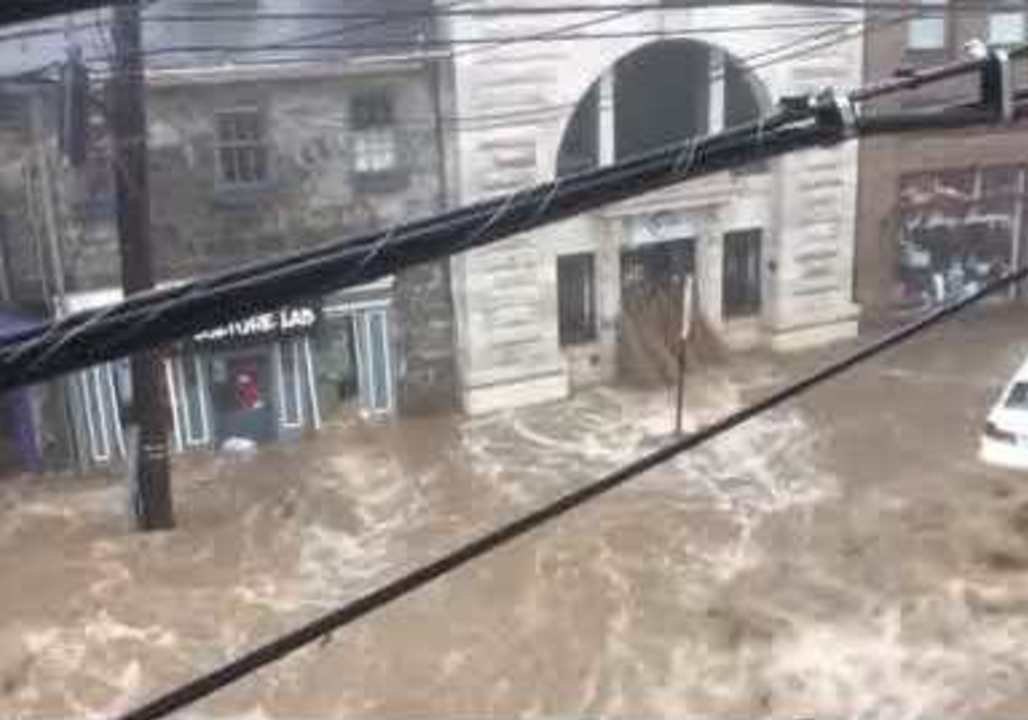 Flash Floods Sweep Away Cars in Ellicott City, Maryland