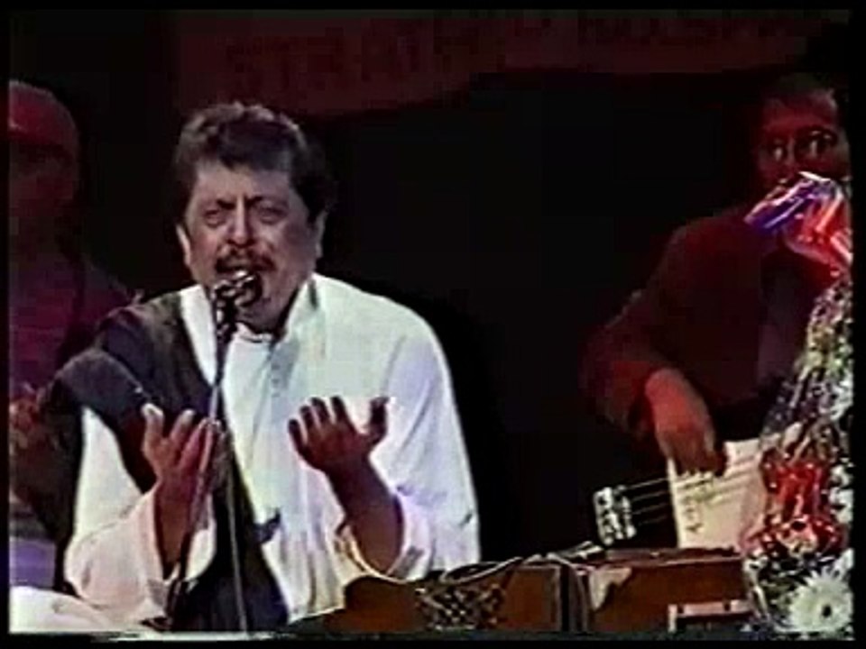 Attaullah - Dil nivain ralda saday naal--
