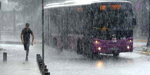 Meteorolojiden Kritik Uyarı! İstanbul'a Bugün Sağanak Yağış Geliyor
