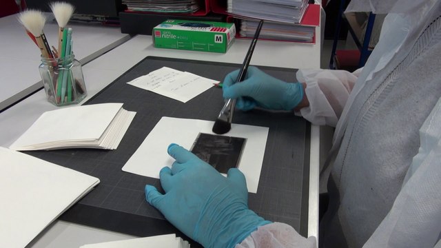 Musée de la Libération de Paris, le déménagement | Aux petits soins des Négatifs : la conservation préventive