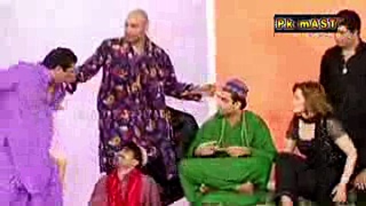 (SabWap.CoM)_Best_of_Agha_Majid_and_Nargis_Stage_Drama_Full_Comedy_Clip