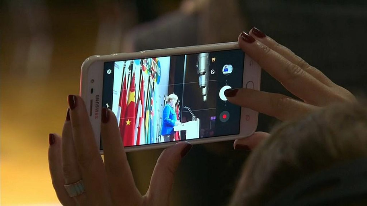 Merkels Rezept gegen internationalen Burnout: Nächte mit Angela